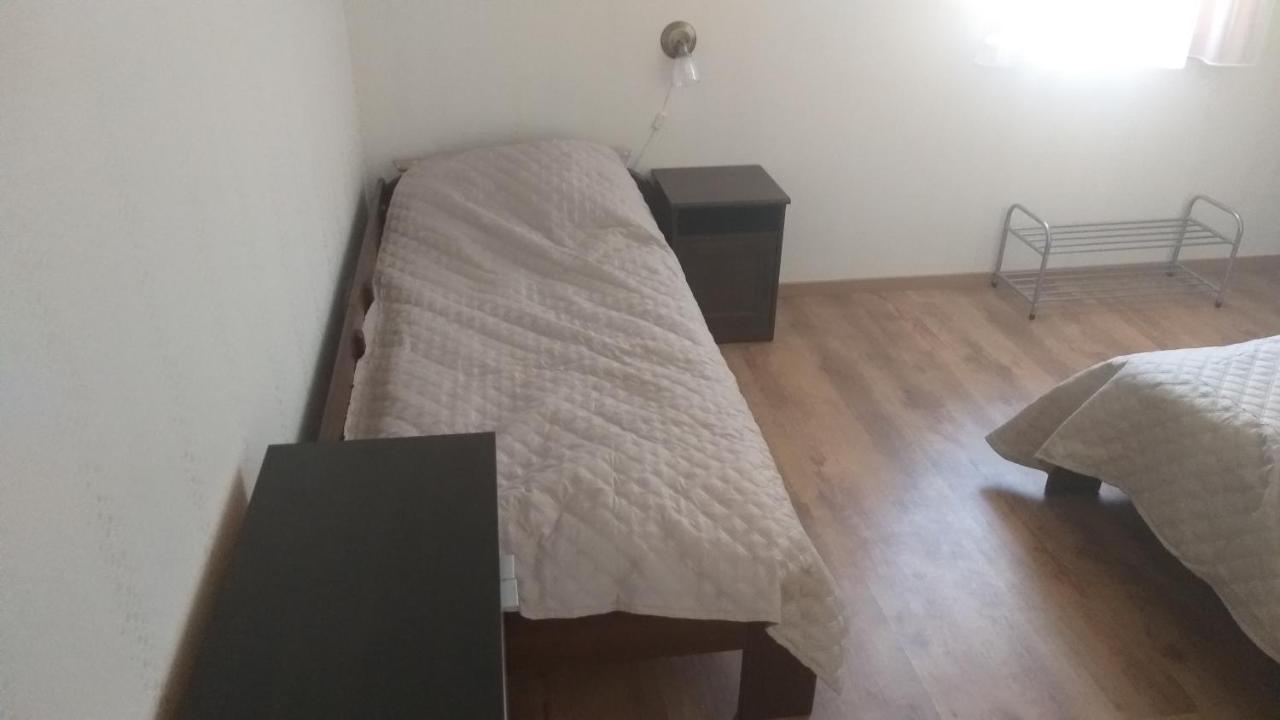 Karpatia Vendeghaz 1201 Budapest Luaran gambar