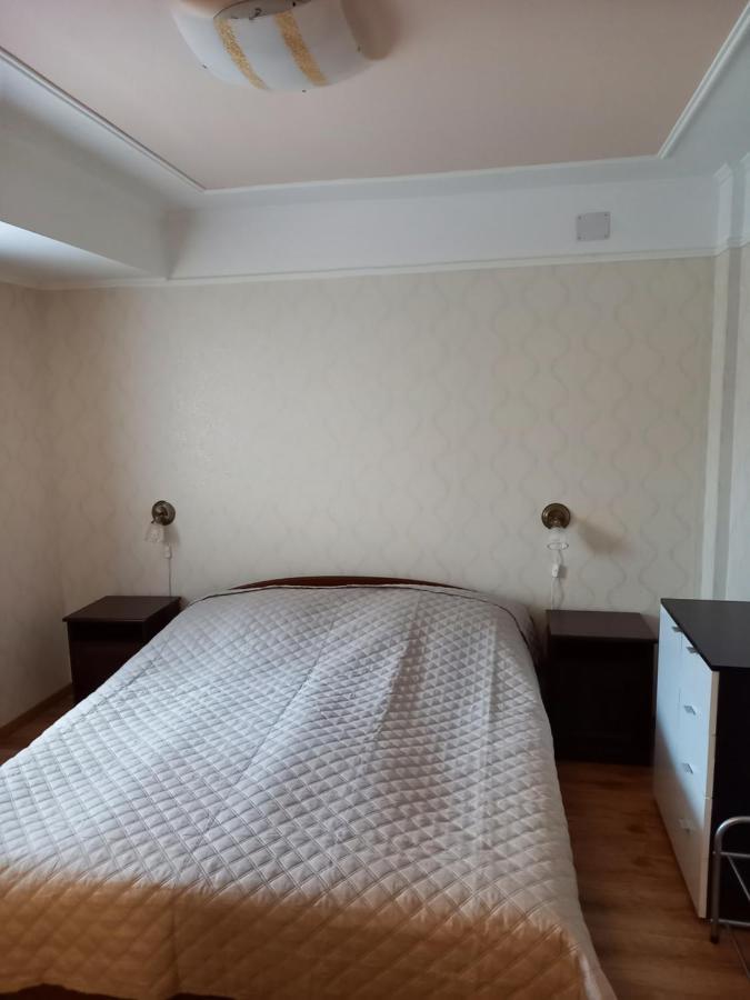 Karpatia Vendeghaz 1201 Budapest Luaran gambar